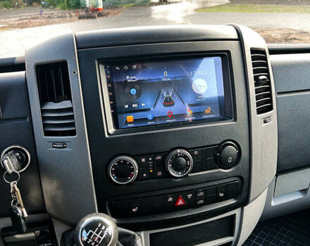 Білий Фольксваген Крафтєр, об'ємом двигуна 1.97 л та пробігом 518 тис. км за 19900 $, фото 16 на Automoto.ua