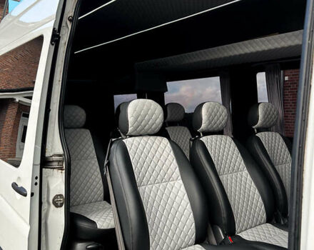 Білий Фольксваген Крафтєр, об'ємом двигуна 1.97 л та пробігом 518 тис. км за 19900 $, фото 9 на Automoto.ua