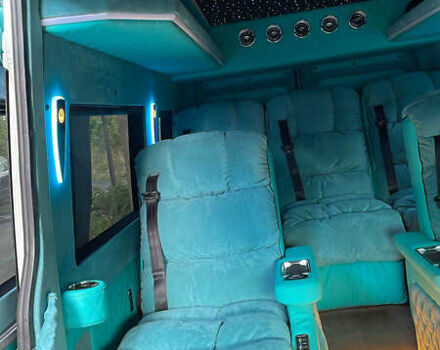 Белый Фольксваген Крафтер, объемом двигателя 2 л и пробегом 205 тыс. км за 65000 $, фото 10 на Automoto.ua