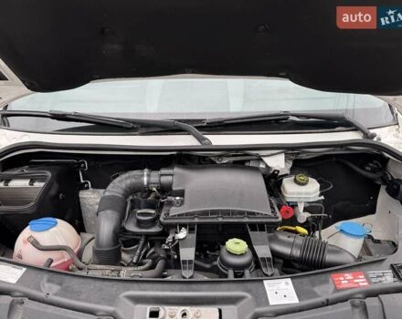 Белый Фольксваген Крафтер, объемом двигателя 2 л и пробегом 243 тыс. км за 21499 $, фото 38 на Automoto.ua