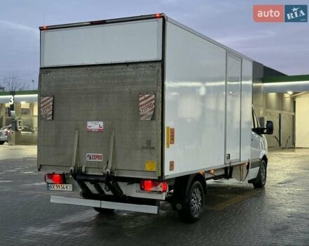 Білий Фольксваген Крафтєр, об'ємом двигуна 1.97 л та пробігом 327 тис. км за 18200 $, фото 8 на Automoto.ua