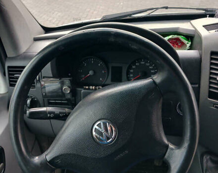 Белый Фольксваген Крафтер, объемом двигателя 1.97 л и пробегом 740 тыс. км за 18900 $, фото 4 на Automoto.ua