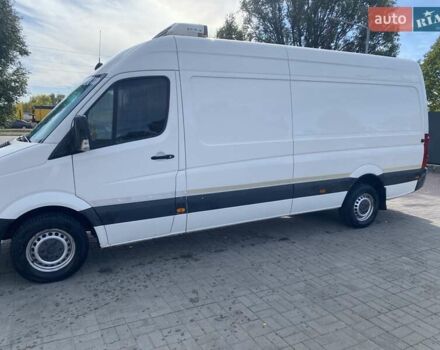 Белый Фольксваген Крафтер, объемом двигателя 2 л и пробегом 260 тыс. км за 14200 $, фото 5 на Automoto.ua