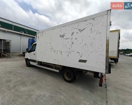 Белый Фольксваген Крафтер, объемом двигателя 1.97 л и пробегом 357 тыс. км за 23000 $, фото 8 на Automoto.ua