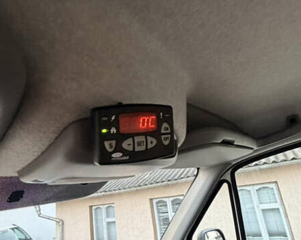 Белый Фольксваген Крафтер, объемом двигателя 2 л и пробегом 330 тыс. км за 22250 $, фото 18 на Automoto.ua