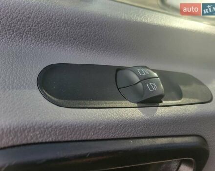 Белый Фольксваген Крафтер, объемом двигателя 2 л и пробегом 280 тыс. км за 17900 $, фото 25 на Automoto.ua