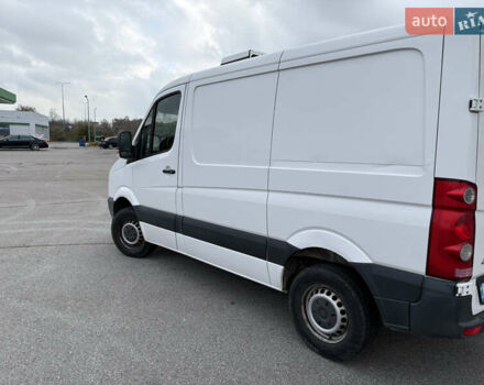 Белый Фольксваген Крафтер, объемом двигателя 1.97 л и пробегом 386 тыс. км за 15500 $, фото 5 на Automoto.ua