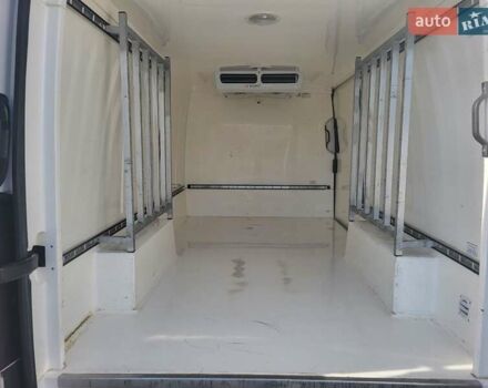 Белый Фольксваген Крафтер, объемом двигателя 2 л и пробегом 280 тыс. км за 17900 $, фото 19 на Automoto.ua