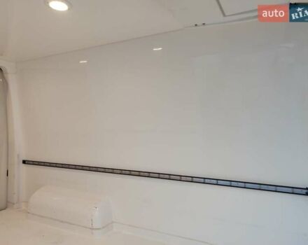 Білий Фольксваген Крафтєр, об'ємом двигуна 2 л та пробігом 152 тис. км за 19500 $, фото 29 на Automoto.ua