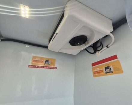 Білий Фольксваген Крафтєр, об'ємом двигуна 2 л та пробігом 212 тис. км за 23500 $, фото 24 на Automoto.ua