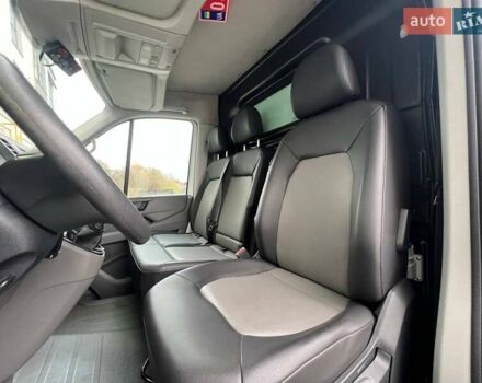 Белый Фольксваген Крафтер, объемом двигателя 2 л и пробегом 325 тыс. км за 23999 $, фото 12 на Automoto.ua