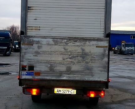 Білий Фольксваген Крафтєр, об'ємом двигуна 2 л та пробігом 258 тис. км за 14650 $, фото 3 на Automoto.ua