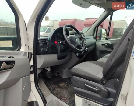 Белый Фольксваген Крафтер, объемом двигателя 2 л и пробегом 360 тыс. км за 19800 $, фото 14 на Automoto.ua