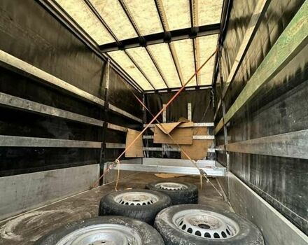 Белый Фольксваген Крафтер, объемом двигателя 2 л и пробегом 365 тыс. км за 14500 $, фото 5 на Automoto.ua