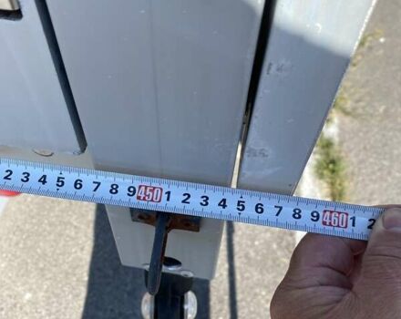 Белый Фольксваген Крафтер, объемом двигателя 2 л и пробегом 300 тыс. км за 19999 $, фото 2 на Automoto.ua