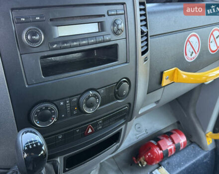 Фольксваген Крафтер 2009 в Староконстантинов на Automoto.ua Белый Фольксваген Крафтер, объемом двигателя 2.46 л и пробегом 315 тыс. км за 32500 $, фото 12 на Automoto.ua