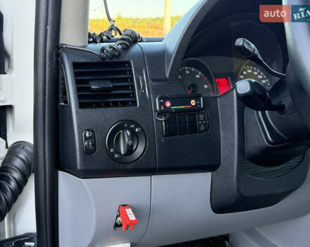 Фольксваген Крафтер 2009 в Староконстантинов на Automoto.ua Белый Фольксваген Крафтер, объемом двигателя 2.46 л и пробегом 315 тыс. км за 32500 $, фото 8 на Automoto.ua