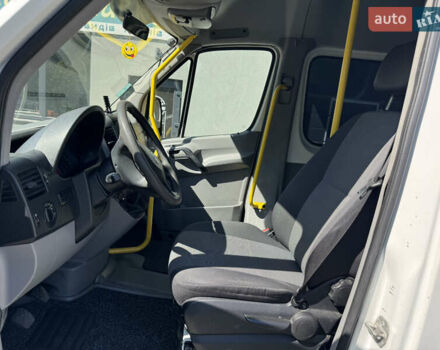 Белый Фольксваген Крафтер, объемом двигателя 2 л и пробегом 372 тыс. км за 19999 $, фото 11 на Automoto.ua