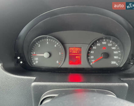 Белый Фольксваген Крафтер, объемом двигателя 1.97 л и пробегом 249 тыс. км за 16000 $, фото 4 на Automoto.ua