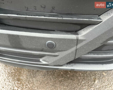 Белый Фольксваген Крафтер, объемом двигателя 2 л и пробегом 225 тыс. км за 19350 $, фото 19 на Automoto.ua