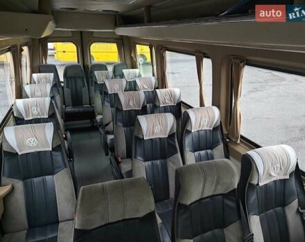 Белый Фольксваген Крафтер, объемом двигателя 2.46 л и пробегом 257 тыс. км за 21500 $, фото 3 на Automoto.ua