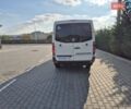 Білий Фольксваген Крафтєр, об'ємом двигуна 2.5 л та пробігом 350 тис. км за 12500 $, фото 4 на Automoto.ua