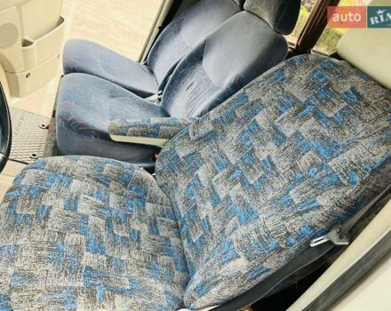 Фольксваген Крафтер 2009 в Каменское - Днепродзержинск на Automoto.ua Белый Фольксваген Крафтер, объемом двигателя 2.46 л и пробегом 250 тыс. км за 9999 $, фото 26 на Automoto.ua