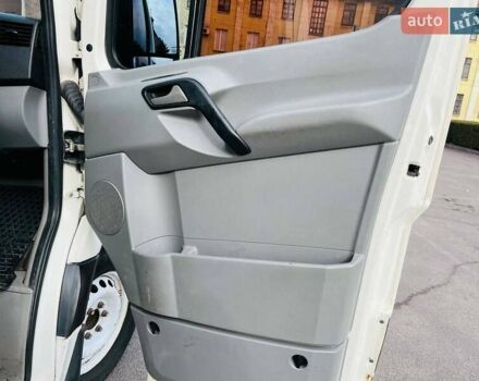 Фольксваген Крафтер 2009 в Каменское - Днепродзержинск на Automoto.ua Белый Фольксваген Крафтер, объемом двигателя 2.46 л и пробегом 250 тыс. км за 9999 $, фото 29 на Automoto.ua