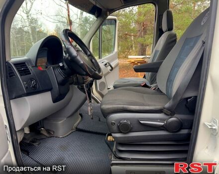 Белый Фольксваген Крафтер, объемом двигателя 2.5 л и пробегом 0 тыс. км за 16500 $, фото 6 на Automoto.ua