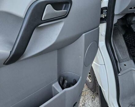 Белый Фольксваген Крафтер, объемом двигателя 1.97 л и пробегом 550 тыс. км за 14800 $, фото 11 на Automoto.ua