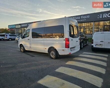 Белый Фольксваген Крафтер, объемом двигателя 1.97 л и пробегом 550 тыс. км за 14800 $, фото 4 на Automoto.ua