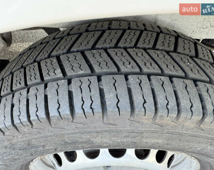 Білий Фольксваген Крафтєр, об'ємом двигуна 2 л та пробігом 339 тис. км за 20900 $, фото 25 на Automoto.ua