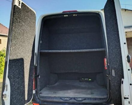 Белый Фольксваген Крафтер, объемом двигателя 1.97 л и пробегом 402 тыс. км за 24000 $, фото 5 на Automoto.ua