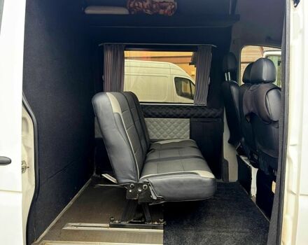 Белый Фольксваген Крафтер, объемом двигателя 2 л и пробегом 370 тыс. км за 16600 $, фото 10 на Automoto.ua