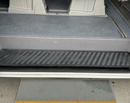 Белый Фольксваген Крафтер, объемом двигателя 1.97 л и пробегом 365 тыс. км за 19900 $, фото 44 на Automoto.ua