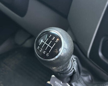 Білий Фольксваген Крафтєр, об'ємом двигуна 1.97 л та пробігом 398 тис. км за 18500 $, фото 13 на Automoto.ua