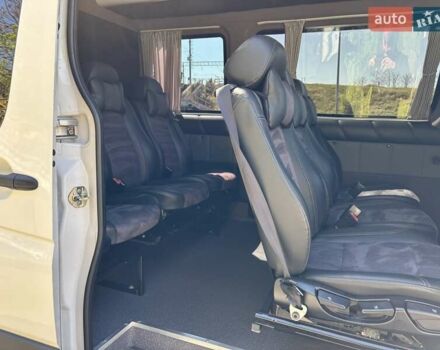 Белый Фольксваген Крафтер, объемом двигателя 1.97 л и пробегом 416 тыс. км за 20000 $, фото 6 на Automoto.ua