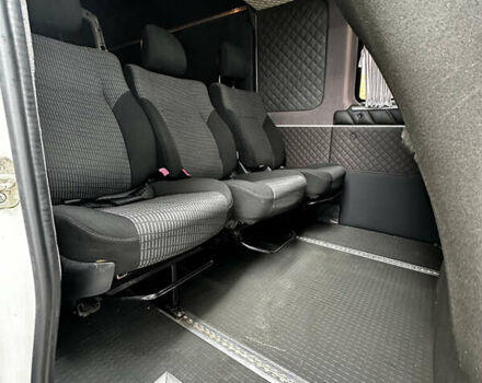 Белый Фольксваген Крафтер, объемом двигателя 0 л и пробегом 300 тыс. км за 17800 $, фото 28 на Automoto.ua