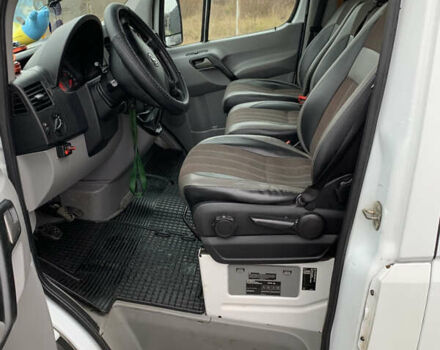 Білий Фольксваген Крафтєр, об'ємом двигуна 1.97 л та пробігом 450 тис. км за 17800 $, фото 14 на Automoto.ua