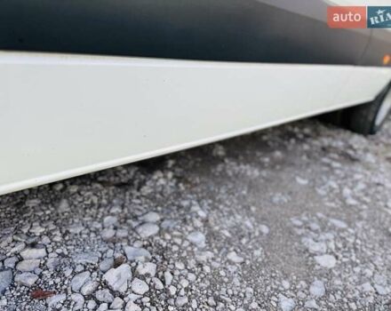 Білий Фольксваген Крафтєр, об'ємом двигуна 1.97 л та пробігом 290 тис. км за 29950 $, фото 12 на Automoto.ua