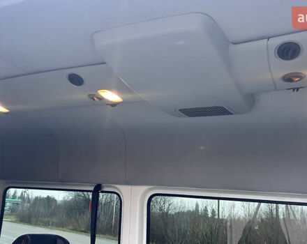 Белый Фольксваген Крафтер, объемом двигателя 2 л и пробегом 221 тыс. км за 23400 $, фото 18 на Automoto.ua