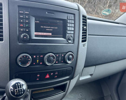 Белый Фольксваген Крафтер, объемом двигателя 2 л и пробегом 221 тыс. км за 23400 $, фото 16 на Automoto.ua