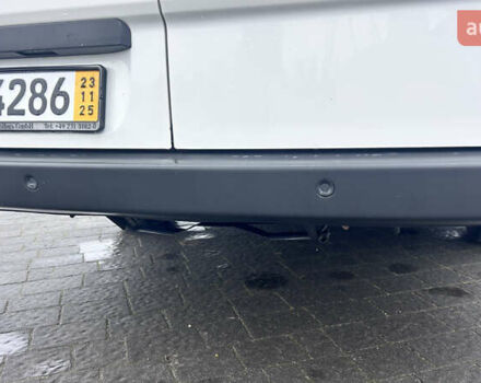 Белый Фольксваген Крафтер, объемом двигателя 2 л и пробегом 221 тыс. км за 23400 $, фото 8 на Automoto.ua