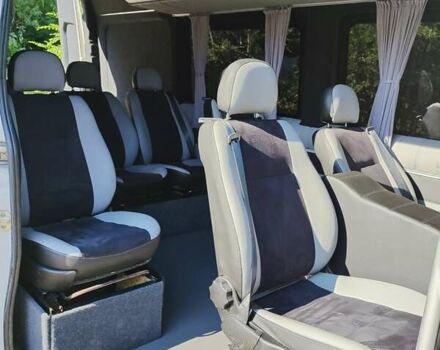 Белый Фольксваген Крафтер, объемом двигателя 1.97 л и пробегом 380 тыс. км за 23500 $, фото 5 на Automoto.ua