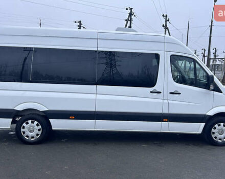 Белый Фольксваген Крафтер, объемом двигателя 2 л и пробегом 221 тыс. км за 23400 $, фото 5 на Automoto.ua