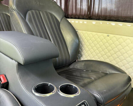 Белый Фольксваген Крафтер, объемом двигателя 1.97 л и пробегом 244 тыс. км за 27500 $, фото 3 на Automoto.ua