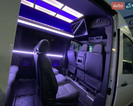 Белый Фольксваген Крафтер, объемом двигателя 1.97 л и пробегом 90 тыс. км за 25000 $, фото 8 на Automoto.ua