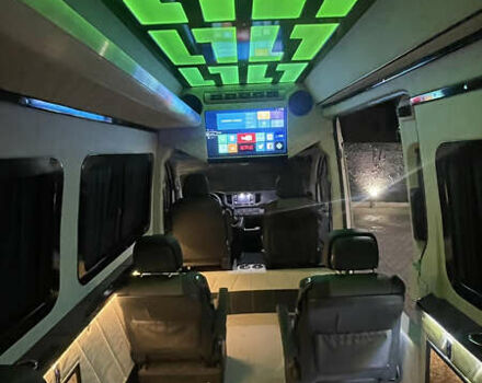 Белый Фольксваген Крафтер, объемом двигателя 2 л и пробегом 170 тыс. км за 38900 $, фото 14 на Automoto.ua