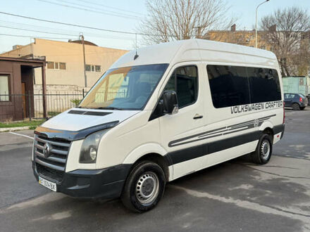 Белый Фольксваген Крафтер, объемом двигателя 2.46 л и пробегом 340 тыс. км за 9200 $, фото 1 на Automoto.ua