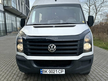 Белый Фольксваген Крафтер, объемом двигателя 0 л и пробегом 300 тыс. км за 17800 $, фото 1 на Automoto.ua